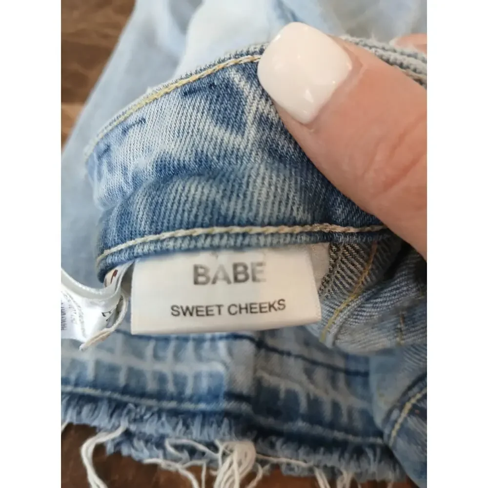 AMO Babe button fly distressed hems sweet cheeks ‎ sz 25